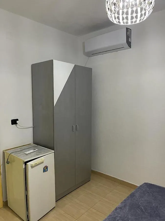 Dibra Home Near City Center Of Shkodra Albania