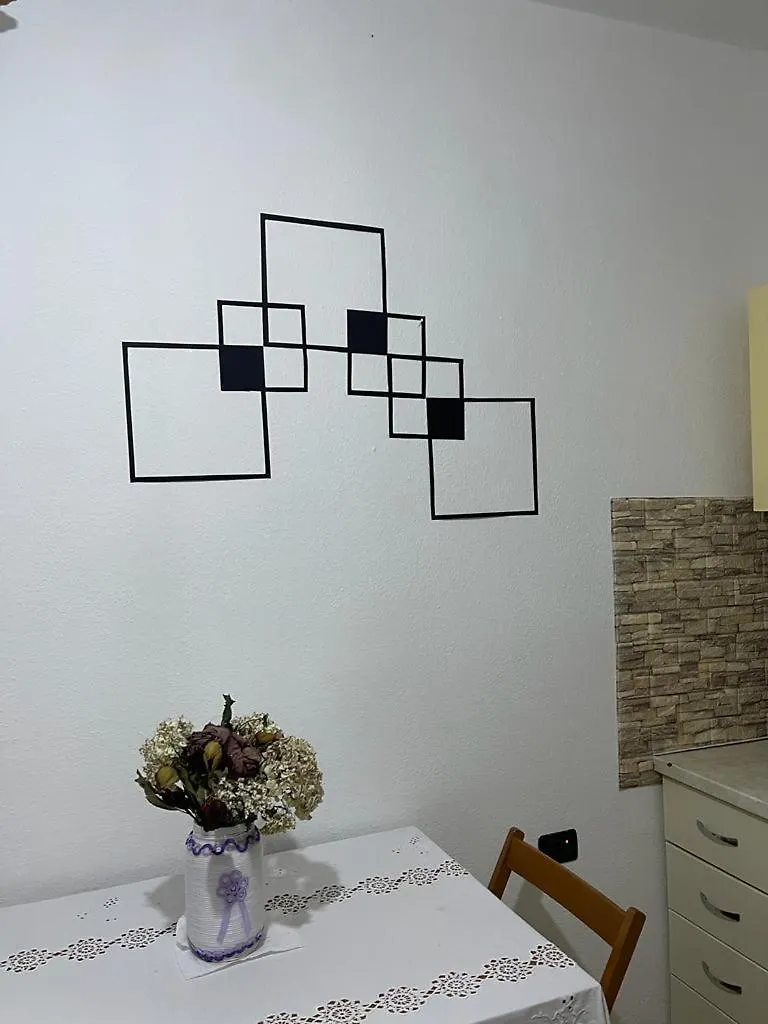 Hotel Dibra Home Near City Center Of Shkodra