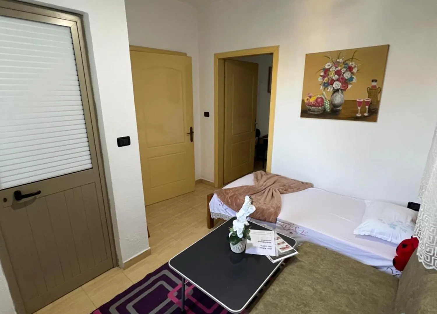 Hotel Dibra Home Near City Center Of Shkodra