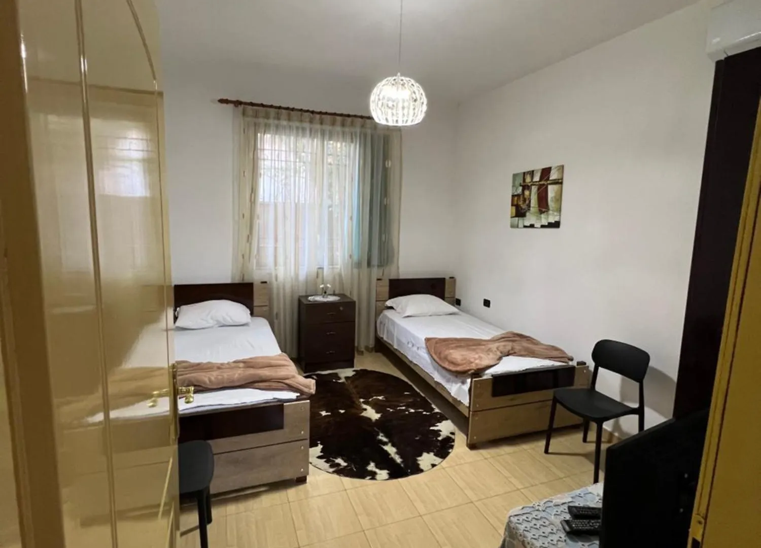 ***** Hotel Dibra Home Near City Center Of Shkodra Albania