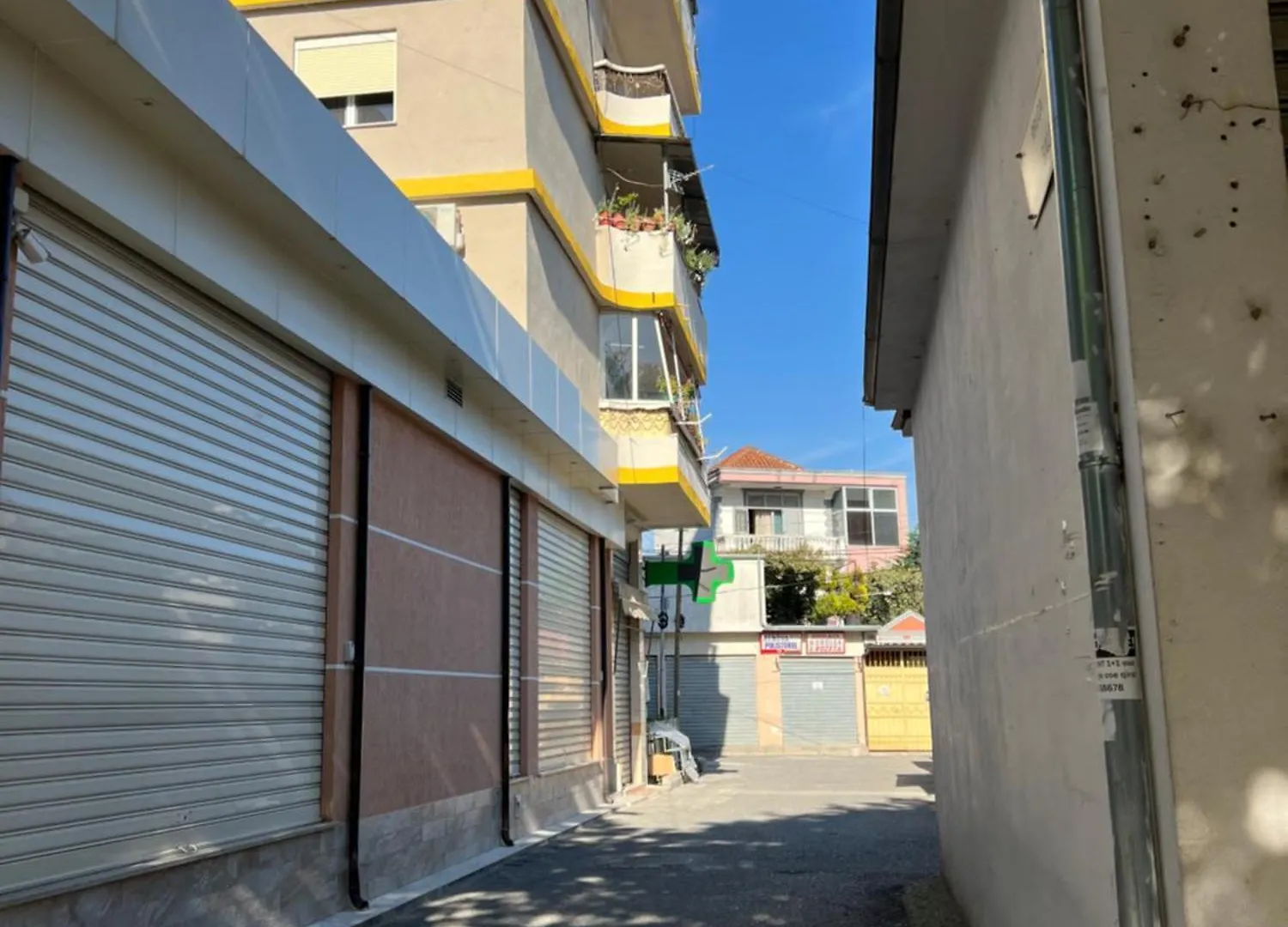 Dibra Home Near City Center Of Shkodra Albanien
